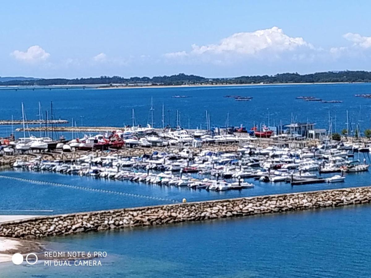 Apartamentos Poniente Villanueva De Arosa Εξωτερικό φωτογραφία