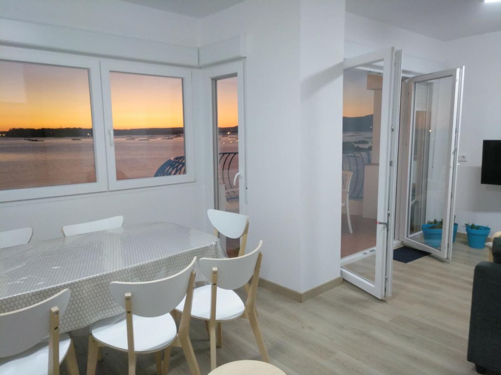 Apartamentos Poniente Villanueva De Arosa Εξωτερικό φωτογραφία