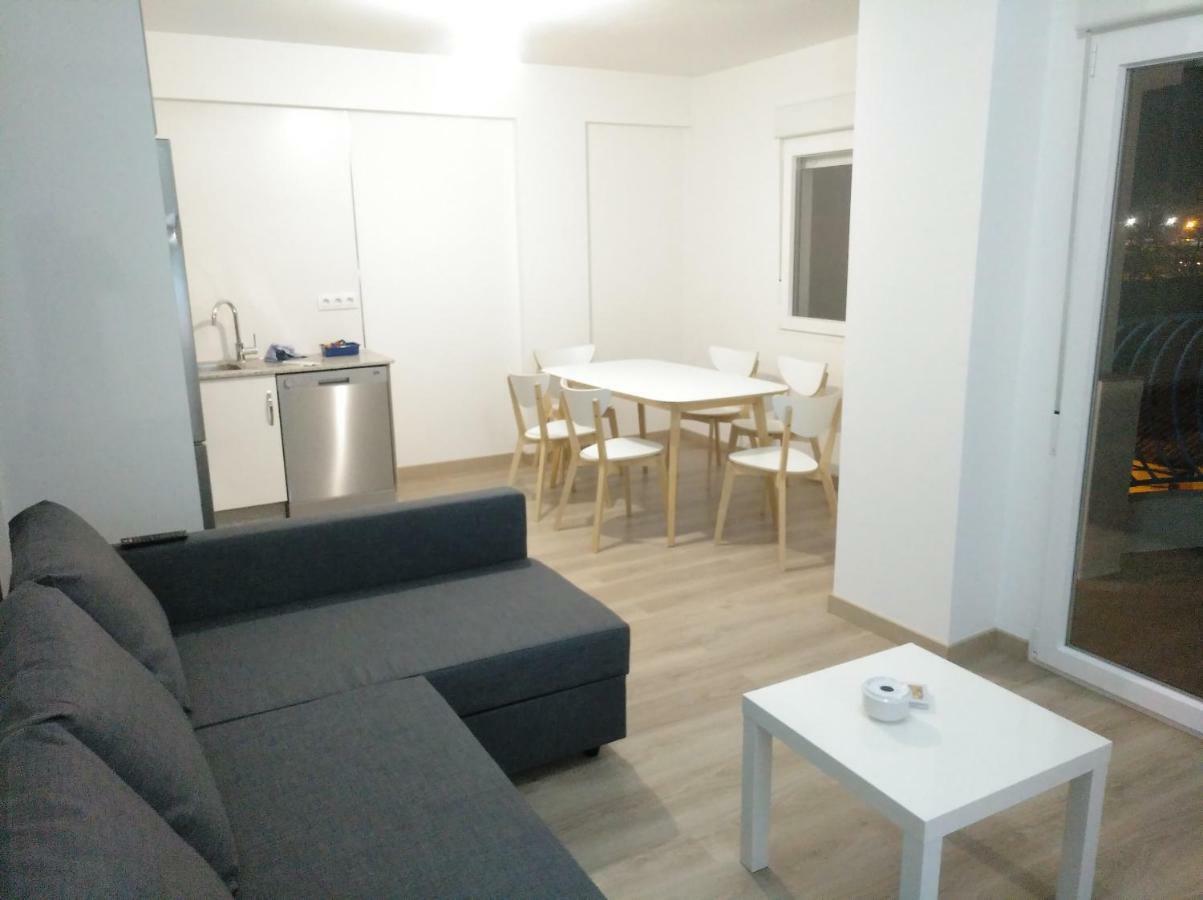 Apartamentos Poniente Villanueva De Arosa Εξωτερικό φωτογραφία