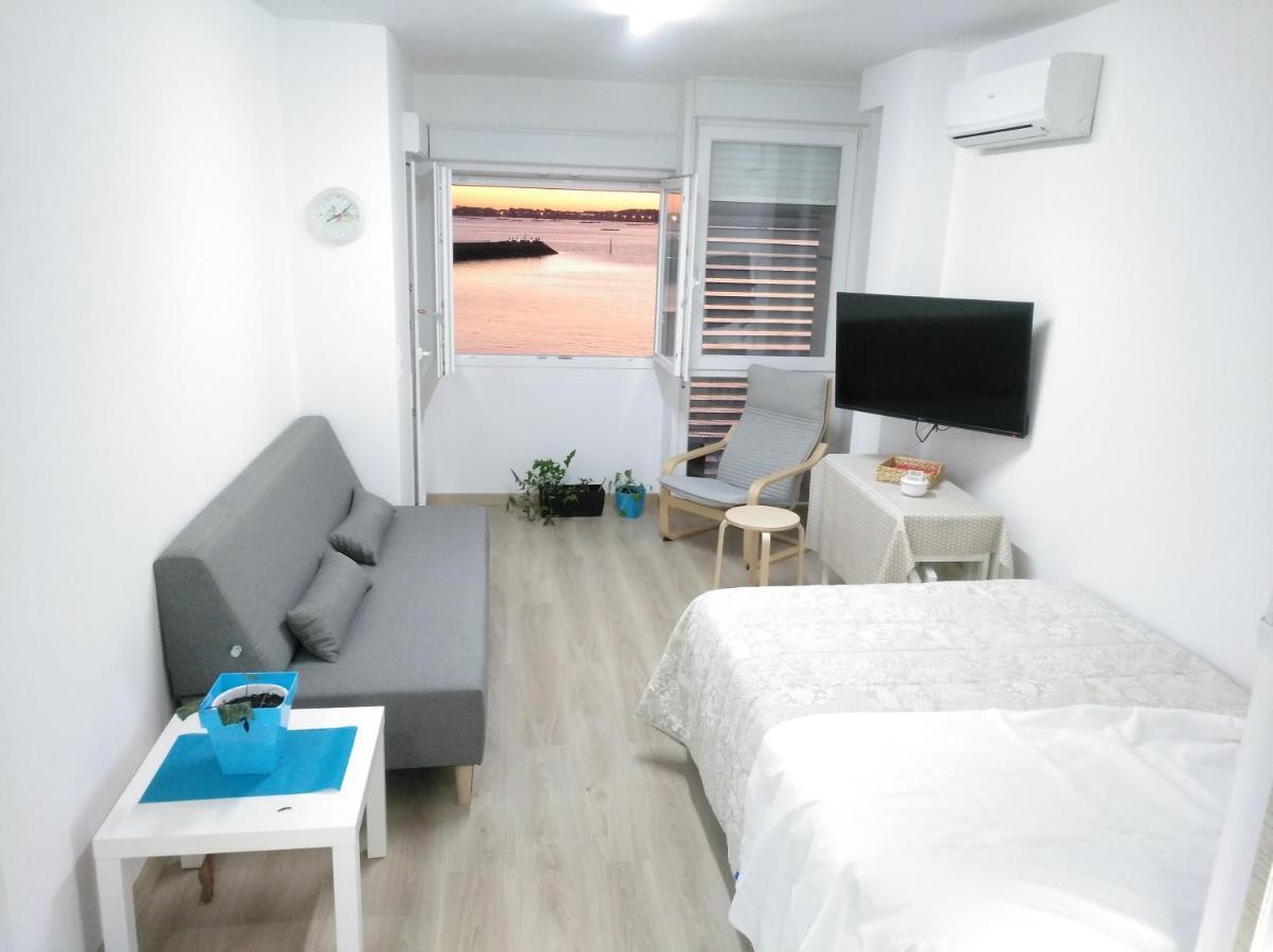 Apartamentos Poniente Villanueva De Arosa Εξωτερικό φωτογραφία